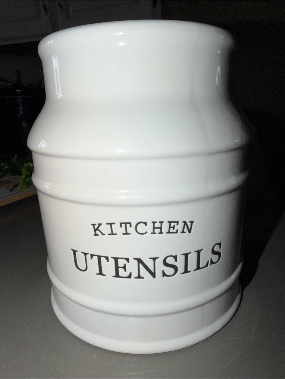 White Ceramic Kitchen Utensils Holder - Classic Countertop Crock